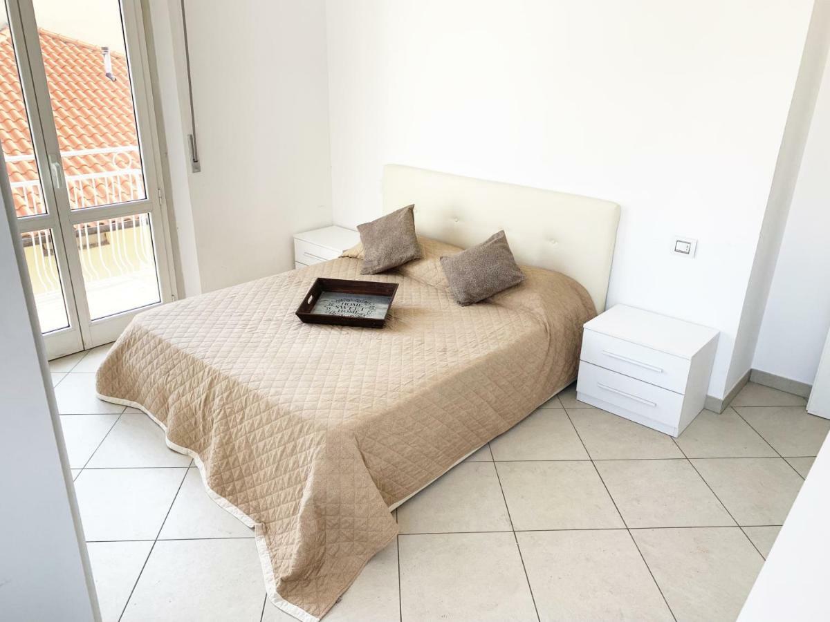 Mamma Casa Marina Center Apartments Rimini Ngoại thất bức ảnh