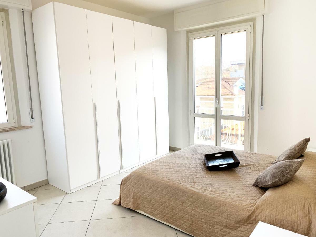 Mamma Casa Marina Center Apartments Rimini Ngoại thất bức ảnh